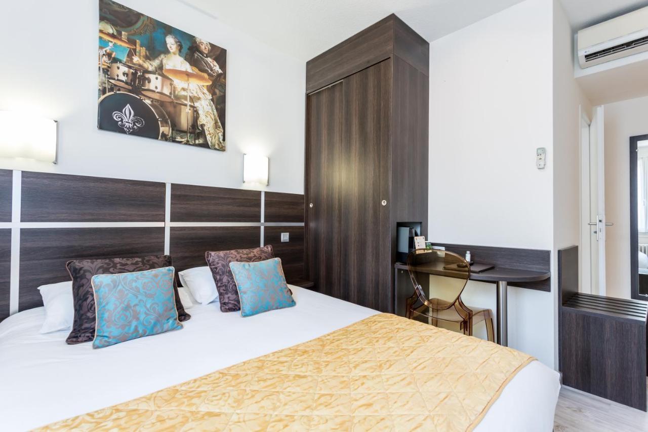 Hotel Le Centre กรามาต์ ภายนอก รูปภาพ